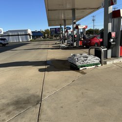 Lions Quick Marts - Gas station lot and pump area is always tidy
