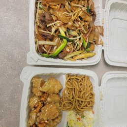 Walnut shrimp lunch special, beef chow fun Walnut shrimp lunch special, beef chow fun