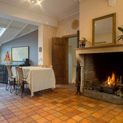 Bed and Breakfast Coupure - breakfast room