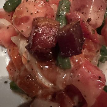 Gallaghers Steakhouse - 52nd Street Salad - Steakhouses Near Me - New York, New York