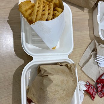 Eureka Eatery - Sammie and fries - Sandwiches Near Me - Monroe, Michigan