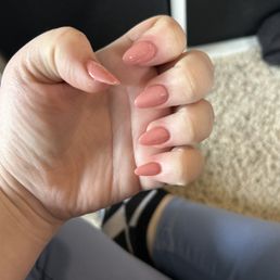 nails