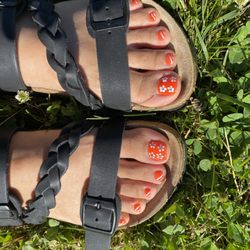 Ten Nail in NY