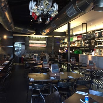 Criniti's - Inside dining - Italian Near Me - Kotara, NSW