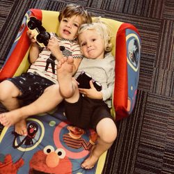 Ortega Wonderschool - Two buddies just hanging out.