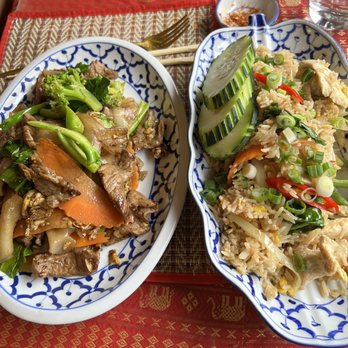 Bangkok Station - Pad See Ew - Thai Near Me - Nyack, New York Bangkok Station - Pad See Ew - Thai Near Me - Nyack, New York