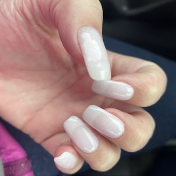 AVA Nail Bar - Nail Salons Near Me - Schaumburg, Illinois