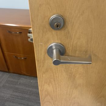 24-7 Access Granted - Keys & Locksmiths Near Me