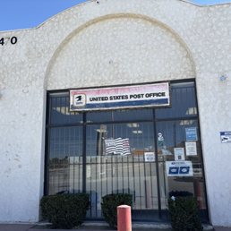 Exterior photo of Lake Los Angeles Post Office - Palmdale, California Exterior photo of Lake Los Angeles Post Office - Palmdale, California