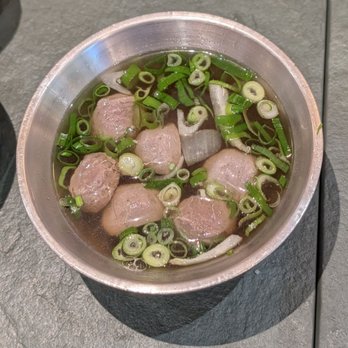 Vietnoms - Beef balls in broth and green onions, to fix my pho order - Vietnamese Near Me - Vaughan, Ontario Vietnoms - Beef balls in broth and green onions, to fix my pho order - Vietnamese Near Me - Vaughan, Ontario