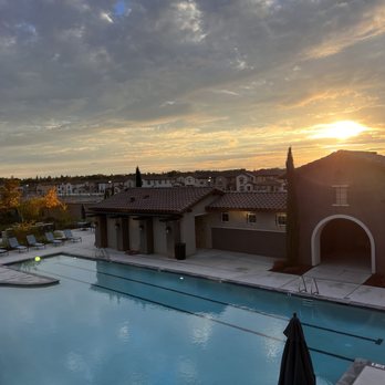 Campus Oaks Apartments - Pool - Apartments Near Me - Roseville, California