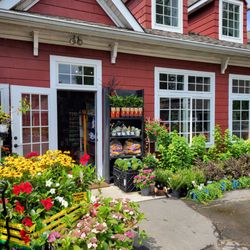 Cardinal Lawn & Garden Center
