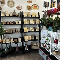 Lula’s Arts, Sweets & More