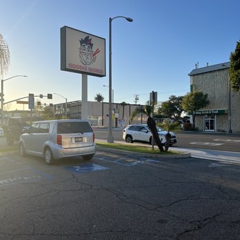 Noodle World - Parking available. - Chinese Near Me - Alhambra, California Noodle World - Parking available. - Chinese Near Me - Alhambra, California