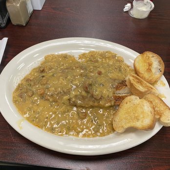 Dan's Poboys and Seafood - Redfish with étouffée - Seafood Near Me - Diamondhead, Mississippi Dan's Poboys and Seafood - Redfish with étouffée - Seafood Near Me - Diamondhead, Mississippi