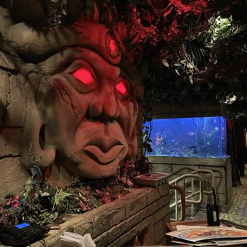 Rainforest Cafe - Decoration right at the hostess stand - American Near Me - San Antonio, Texas