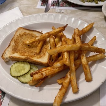 Towne Square Restaurant - Grilled Cheese & Fries - American Near Me - Beaver, Pennsylvania