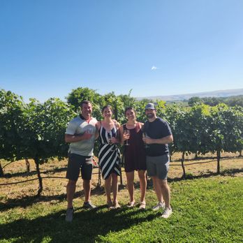 Kindred Vineyards - Wineries Near Me - Sunnyslope, Idaho Kindred Vineyards - Wineries Near Me - Sunnyslope, Idaho