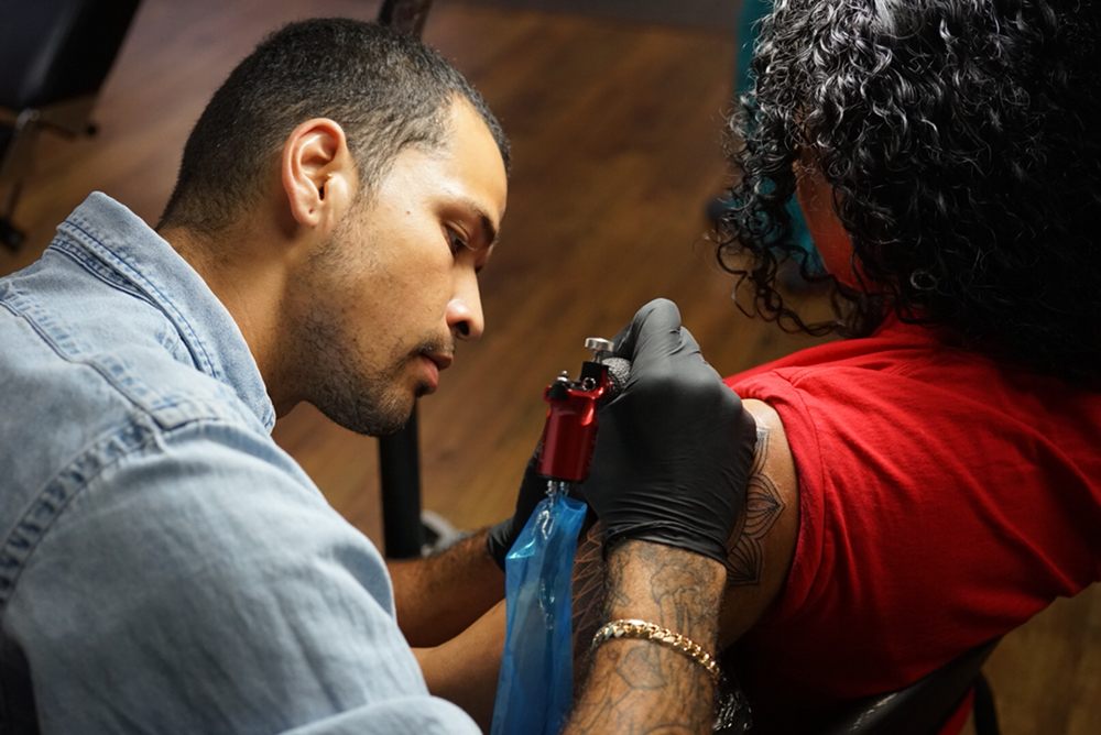 Living Legacy Tattoos Logo