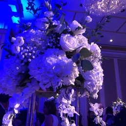 Flower arrangement Flower arrangement