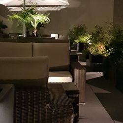 Hôtel Mercure Clermont Ferrand Centre - Eine von zwei Terrassen