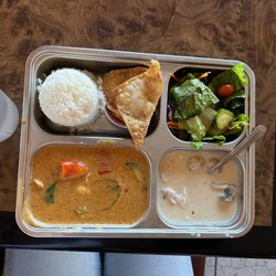 Simi Thai Cuisine - Panang curry lunch special