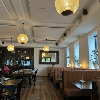 Josephine - Restaurant inside - Italian Near Me - Jacksonville, Florida