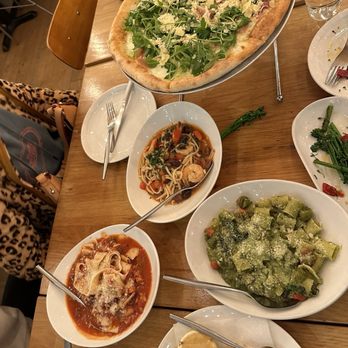 Delarosa Bishop Ranch - Pizza Near Me - San Ramon, California