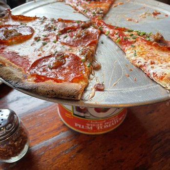 Chicago Pizza Tours - Coalfires bacon jam - Tours Near Me - Chicago, Illinois Chicago Pizza Tours - Coalfires bacon jam - Tours Near Me - Chicago, Illinois