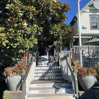Summerland Beach Cafe - American Near Me - Summerland, California