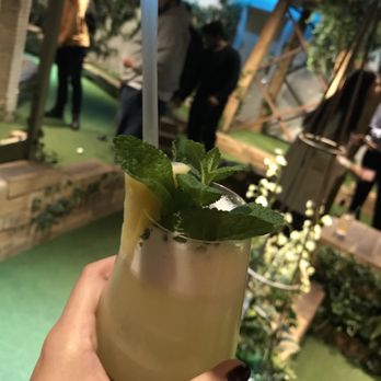 Swingers - Mini Golf Near Me - London, XGL