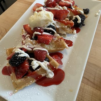 Eggsquisite Cafe - Very Berry Waffle - Breakfast & Brunch Near Me - Mansfield, Texas