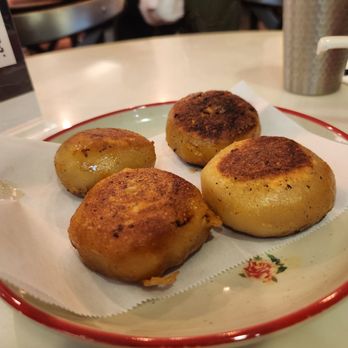 Mian & Bao - Dim Sum Near Me - Honolulu, Hawaii Mian & Bao - Dim Sum Near Me - Honolulu, Hawaii