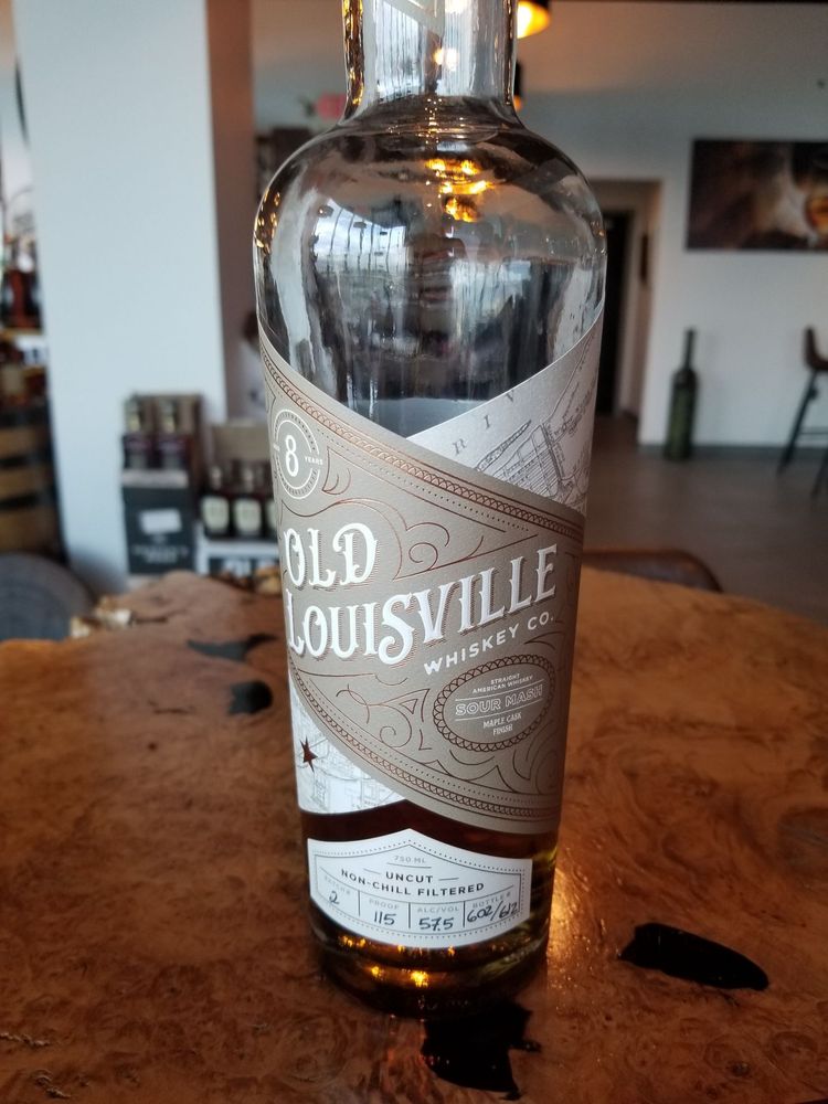 Waterfront Wine & Spirits Logo