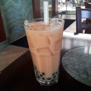 Urth Caffé-Pasadena - Organic Earl Grey boba with almond milk - Cafes Near Me - Pasadena, California