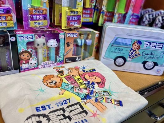 Sweet Memories Vintage Tees & Candy by null