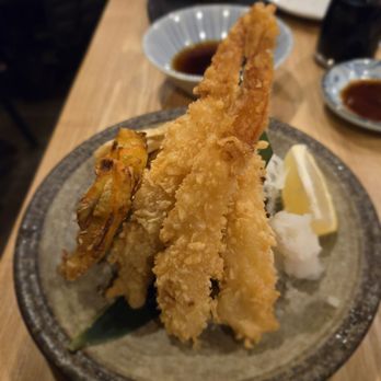 Maki - Shrimp Tempura - Sushi Bars Near Me - Rockville, Maryland Maki - Shrimp Tempura - Sushi Bars Near Me - Rockville, Maryland