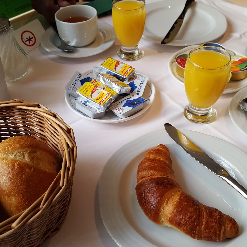 Hotel Arlette - Breakfast! - Hotels Near Me - Zürich, ZH