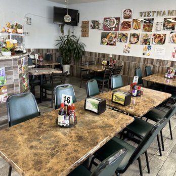 Pho'dera - ....... - Vietnamese Near Me - Madera, California
