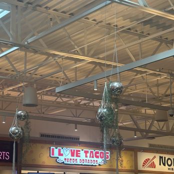 Politan Row - Food Court Near Me - Peachtree Corners, Georgia