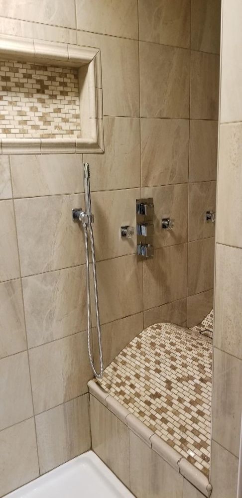 Slide of Artistic and Luxury Bathroom Design