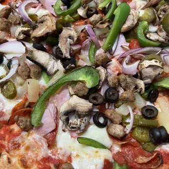 Pizza D'Amore - Deluxe - Pizza Near Me - Stanton, California