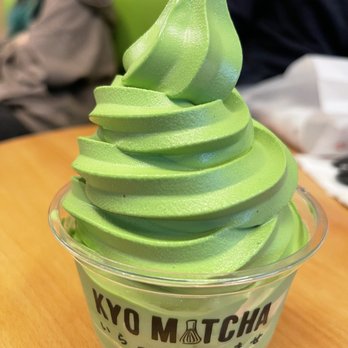 Matcha En - Matcha soft serve - Desserts Near Me - Chicago, Illinois
