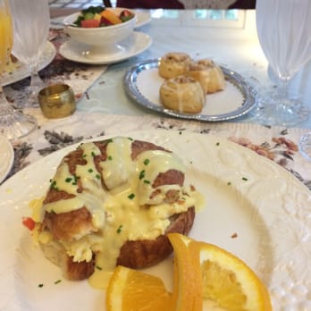 Cedar Gables Inn - Breakfast! - Bed & Breakfast Near Me - Napa, California Cedar Gables Inn - Breakfast! - Bed & Breakfast Near Me - Napa, California