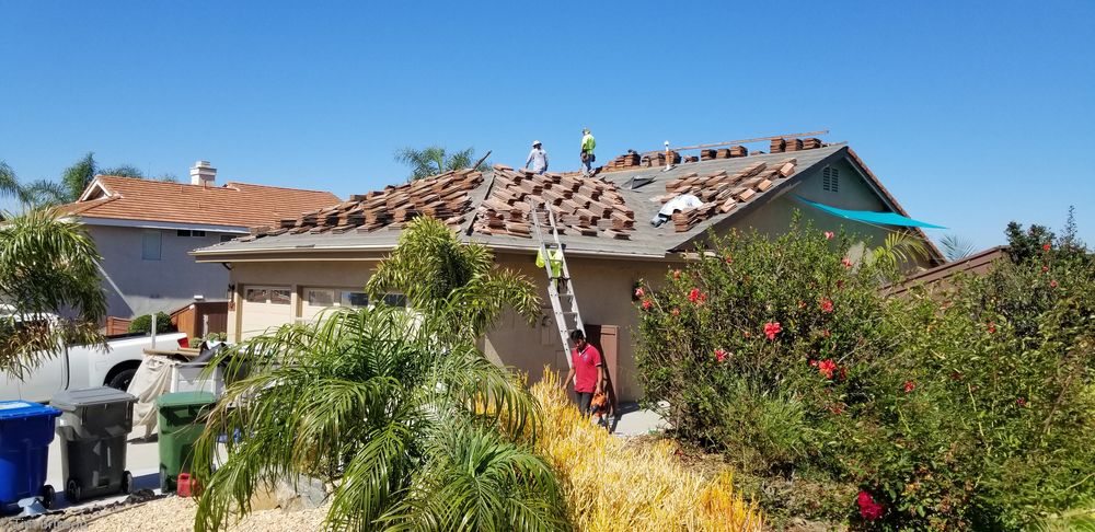 Slide of Davalos Roofing