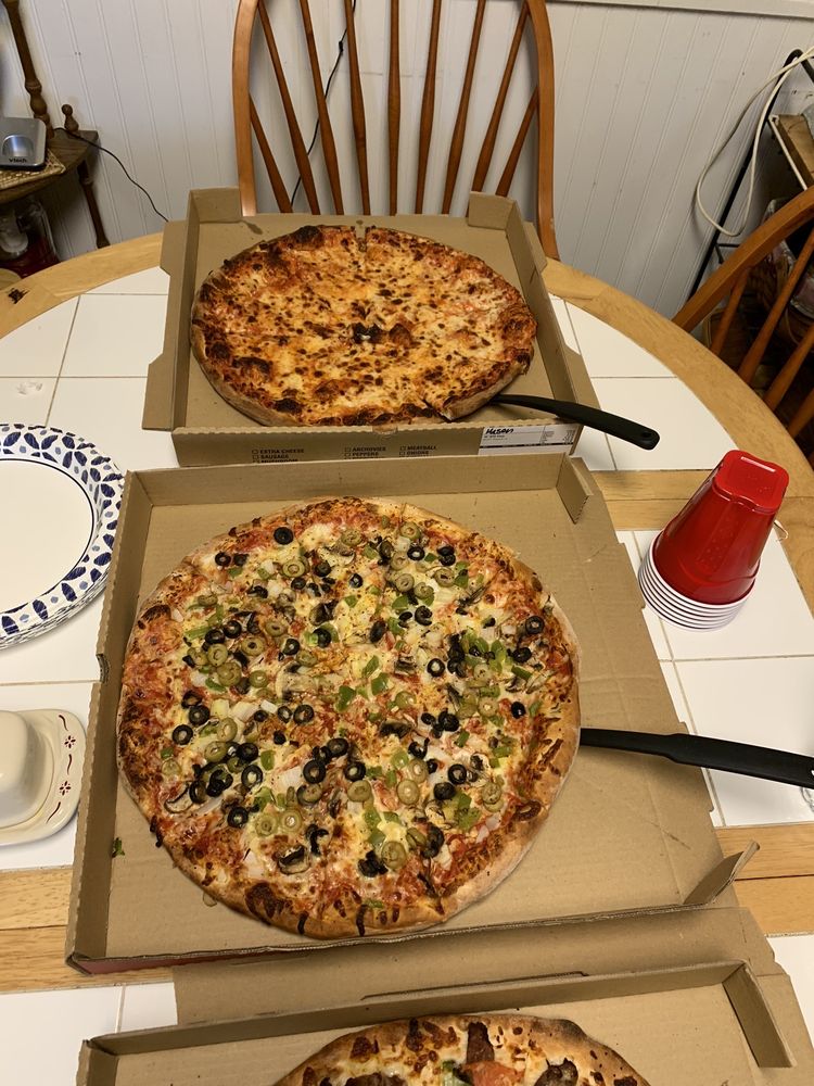 Five and Dime Pizza Logo