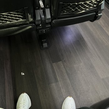 Vonlane - Older bus. Outlets are on seats in front so make sure the cord is long enough - Buses Near Me - Dallas, Texas Vonlane - Older bus. Outlets are on seats in front so make sure the cord is long enough - Buses Near Me - Dallas, Texas