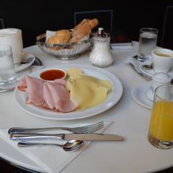 Café Wien - Breakfast!