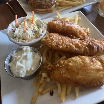 Sully's Bistro & Bar - 3 piece unbelievably delicious fish n chips - American Near Me - Suquamish, Washington Sully's Bistro & Bar - 3 piece unbelievably delicious fish n chips - American Near Me - Suquamish, Washington