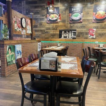 Jang Choong Dong - Interior - Korean Near Me - Houston, Texas
